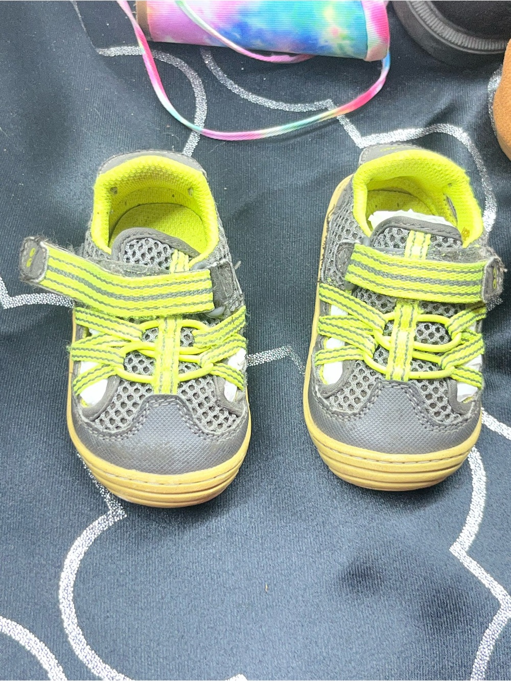 Surprize Stride Rite Toddler Boys' Aston Walking Sneakers Shoes Gray & Neon sz 5